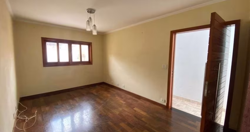 Sobrado de 3 quartos com 1 suíte e 2 vagas de garagem no Jardim Iracema, São Paulo-SP - 159m²