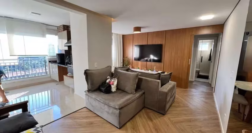 Apartamento de 2 quartos com suíte, 2 banheiros e 2 vagas na Vila Andrade, São Paulo-SP! 84m² ao lado do metrô Giovanni Gronchi.