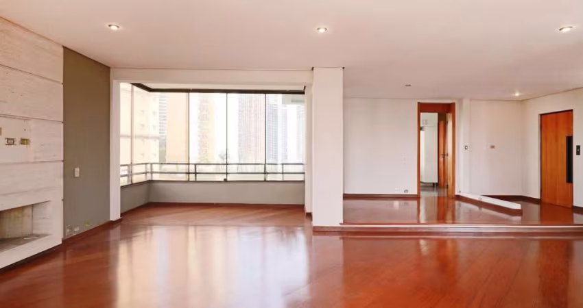 Imperdível! Apartamento de luxo com 5 quartos e 4 suítes no Jardim Fonte do Morumbi, São Paulo-SP