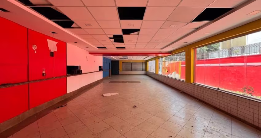 Imóvel Comercial para Aluguel no Centro de Santo Amaro - Largo 13 de Maio