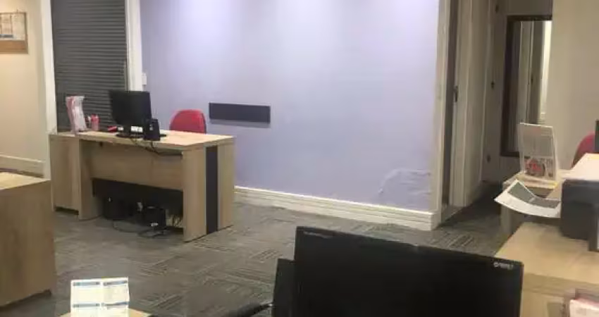 Sala comercial de alto padrão em alphaville industrial: 2 banheiros, 61,80 m² de área - venda em barueri-sp