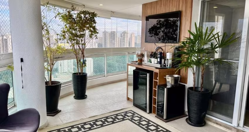 Apartamento à venda com 3 suítes e 4 vagas na Vila Andrade - Panamby