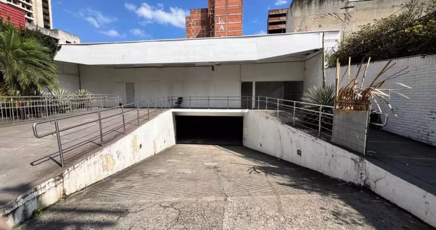 Loja/Ponto comercial para venda ou aluguel em Santo Amaro - Largo 13 de Maio