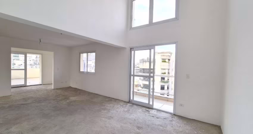 Cobertura com 4 quartos à venda em Moema, São Paulo-SP: 2 suítes, 5 banheiros, 3 vagas e 234m² de puro luxo!