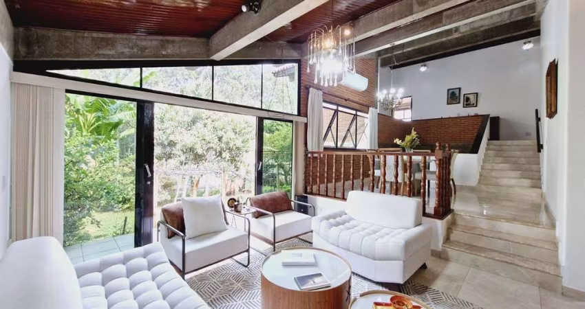 Imperdível: Casa à venda em São Paulo, Vila Suzana, 3 quartos, 1 suíte, 3 banheiros, 4 vagas, 539m².