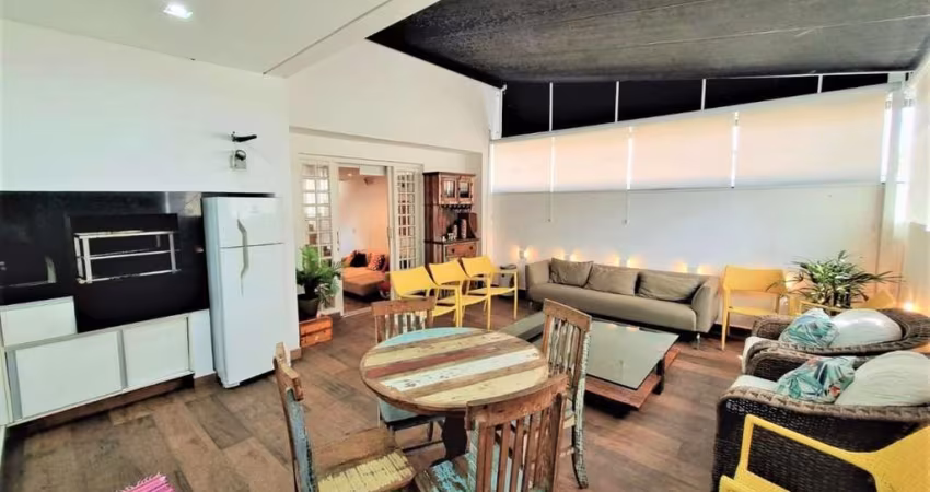 Imperdível oportunidade! Casa à venda em São Paulo-SP, Vila Suzana: 4 quartos sendo 2 suítes, 2 salas, 5 banheiros, 2 vagas, 340m².