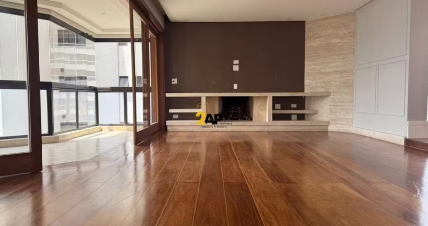 Imóvel de luxo no Jardim Fonte do Morumbi: Apartamento de 4 quartos com 4 suítes e 217m², em São Paulo-SP.