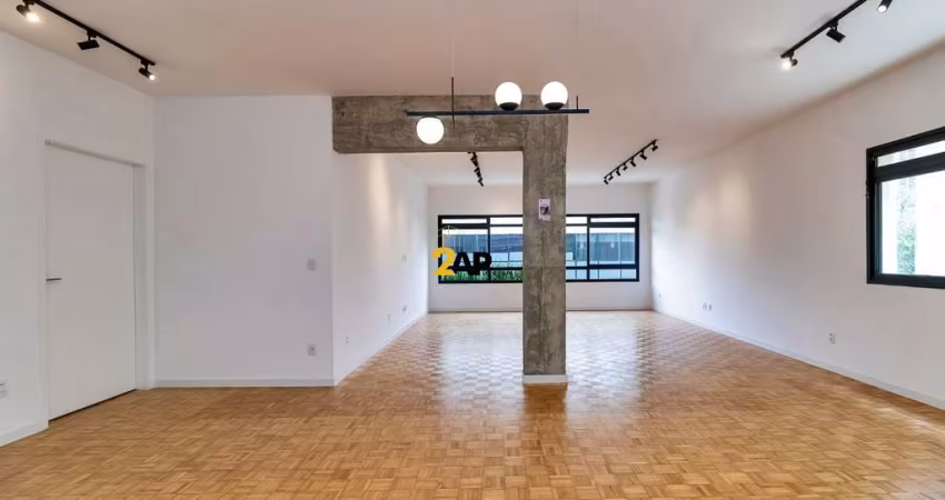 Apartamento de Luxo à Venda em Cerqueira César, São Paulo-SP: 3 Quartos, 1 Suíte, 2 Salas, 4 Banheiros, 2 Vagas, 221m².