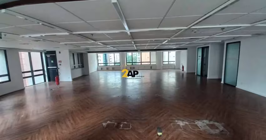 Excelente oportunidade: conjunto comercial de alto padrão na vila olímpia, são paulo-sp, com 10 salas, 4 banheiros, 8 vagas e 375m²!