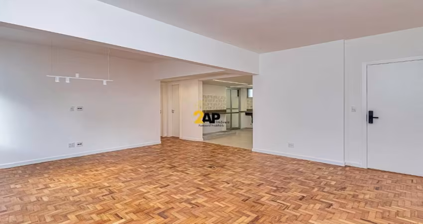 Apartamento à venda Todo reformado no Jardim Paulista, São Paulo-SP: 2 quartos, 1 suíte, 2 salas, 2 banheiros, 1 vaga de garagem, 110m²