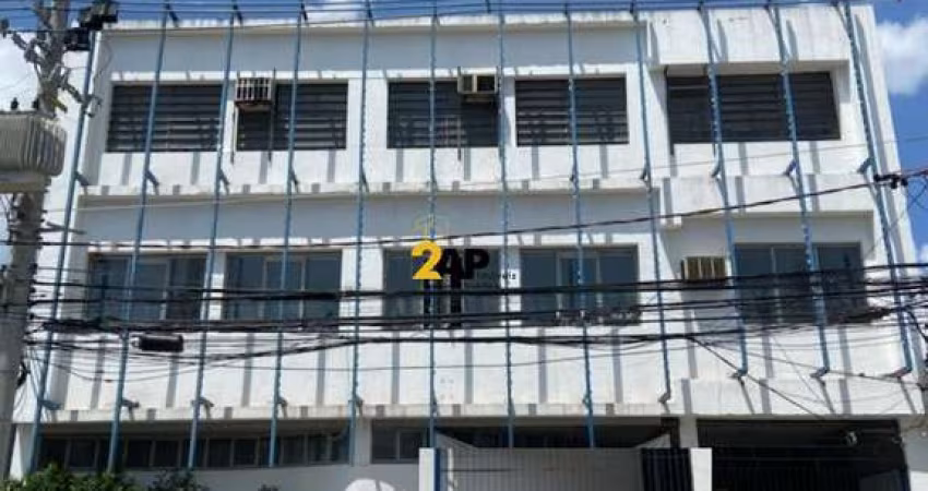 Prédio comercial para locação no Brooklin, com 8 banheiros e 35 vagas de garagem!