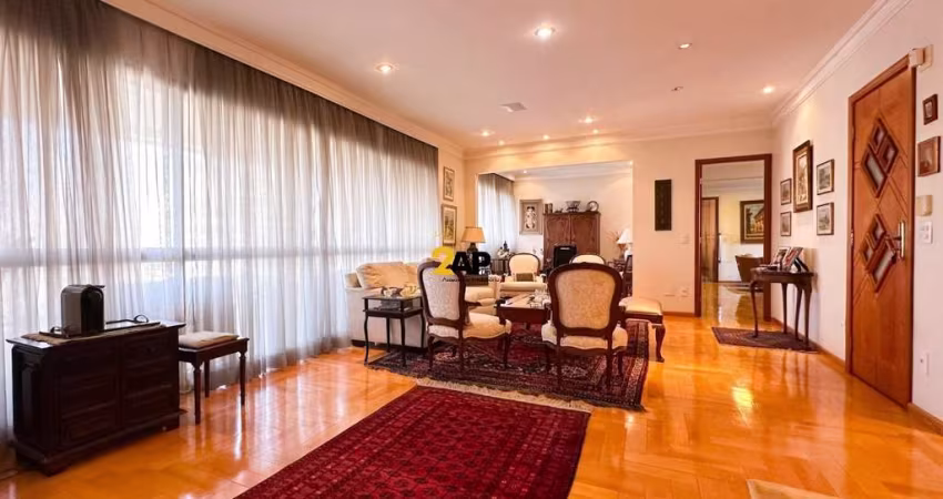 Apartamento a venda na Vila Suzana com 3 dormitórios, 4 vagas de garagem, deposito privativo, varanda com churrasqueira, com 226m² .