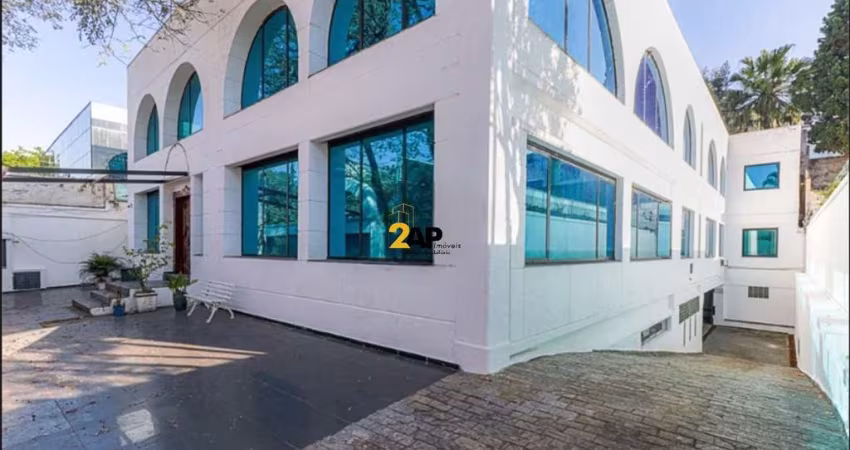 Casa Comercial para Aluguel em São Paulo-SP: 7 Banheiros, 20 Vagas de Garagem, 1.250m² no Jardim Everest!