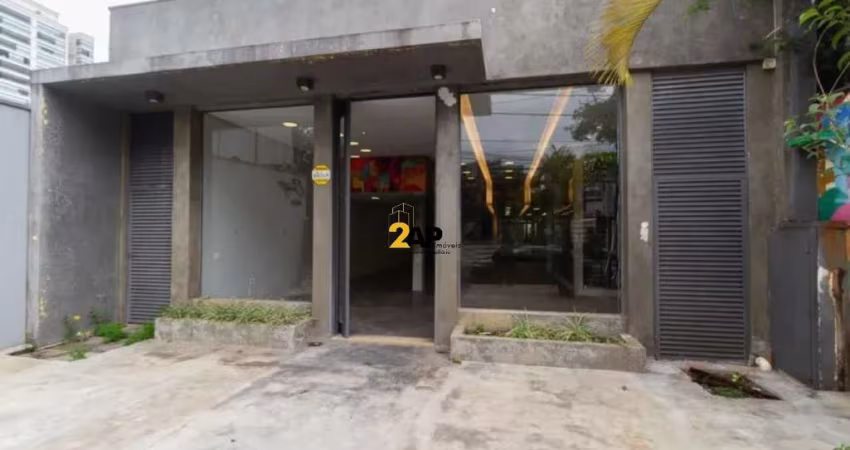 Loja comercial para aluguel em Moema com 3 banheiros, 3 vagas de garagem e 390m² de área. Venha conferir!