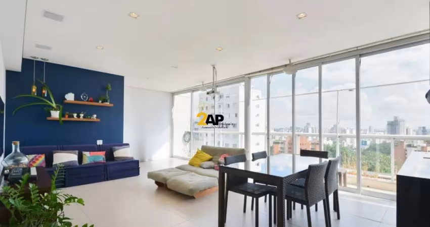 Cobertura Duplex para venda na Vila Madalena: 2 quartos, 1 suíte, 3 banheiros, 2 vagas de garagem
