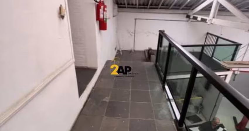 Galpão Comercial à Venda em Indianópolis, São Paulo-SP: 5 Salas, 3 Banheiros, 25 Vagas de Garagem, 740m²