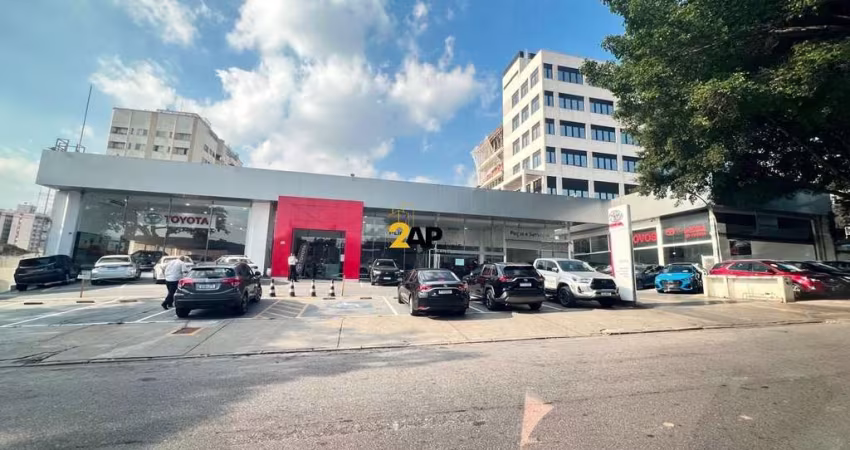 Loja/Galpão para locação em Moema - Ponto comercial com 4 banheiros, 20 vagas de garagem e 5.000,00 m²