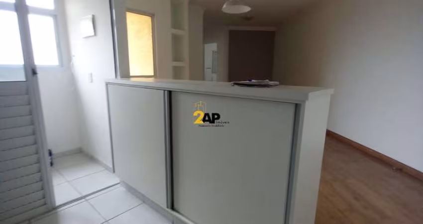 Apartamento com 2 Quartos, 1 Banheiro e 1 vaga de Garagem para venda em Interlagos