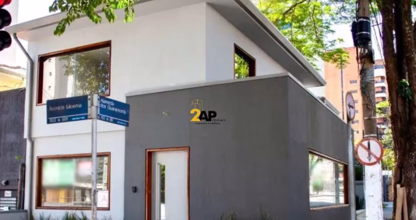 Imóvel Comercial para Aluguel em Moema: 3 Banheiros, 2 Vagas e 190m² de Área em São Paulo-SP