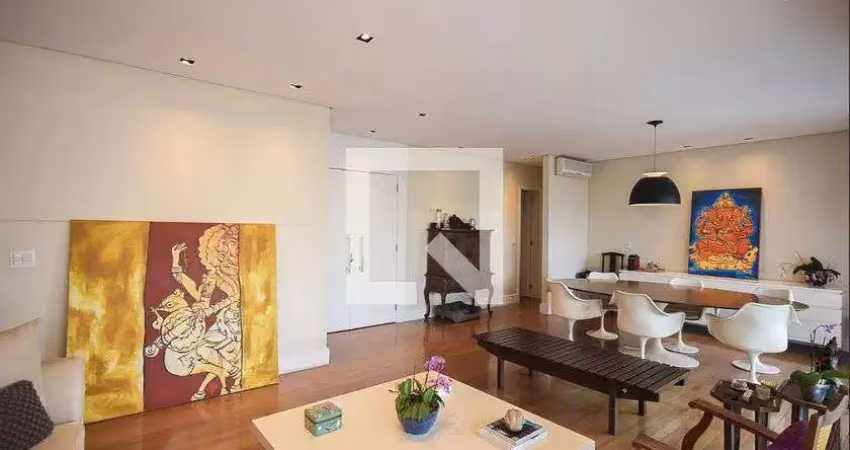 Apartamento à Venda - Panamby, 3 Quartos,  211 m2
