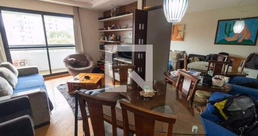 Apartamento à Venda - Vila Andrade, 2 Quartos,  75 m2