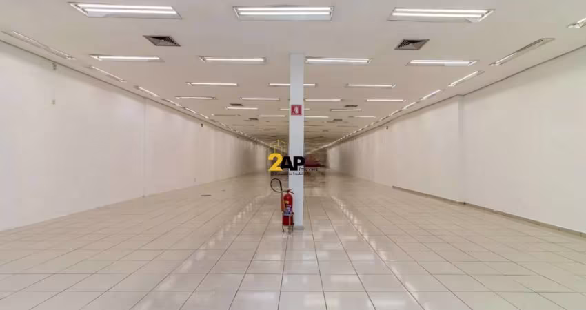 Loja para Aluguel na Rua Augusta: Ponto Comercial com 2 Banheiros e 570m² no Bairro Cerqueira César
