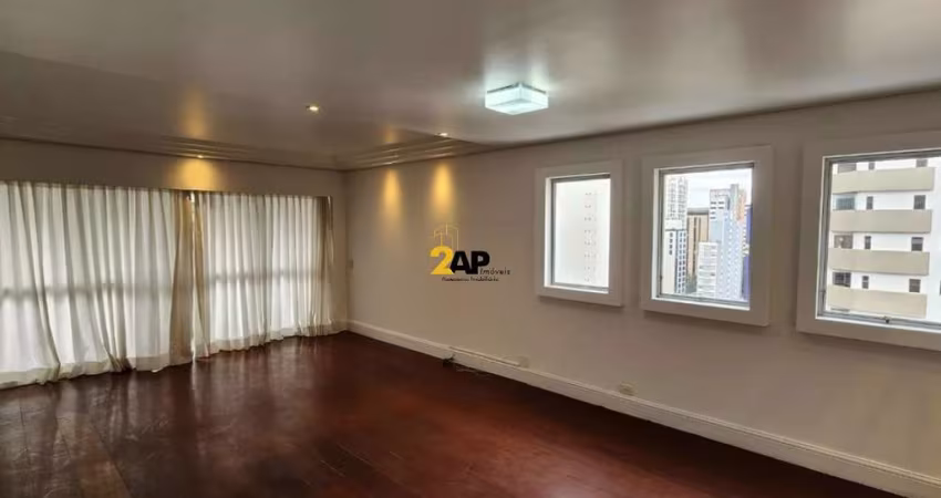 Apartamento de Luxo em Moema, São Paulo-SP: 3 Quartos, 3 Suítes, 3 Salas, 4 Banheiros, 3 Vagas de Garagem, 200m² de Área.