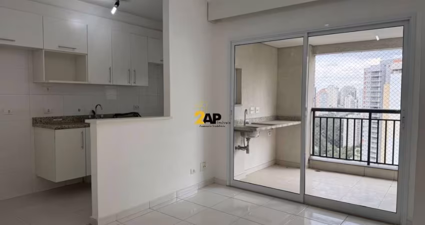 Apartamento para locação na Vila Andrade, São Paulo-SP: 2 quartos, 1 banheiro, 1 vaga de garagem, 54m² de área.