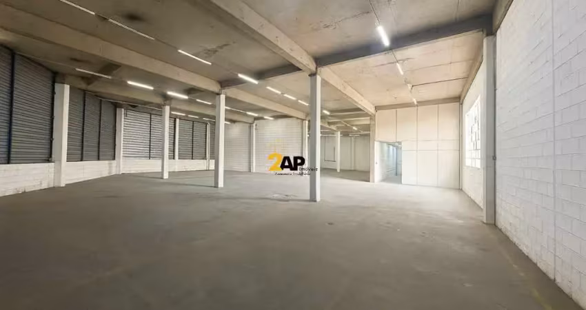 Galpão comercial para locação na lapa, são paulo-sp: 800m², 8 banheiros.