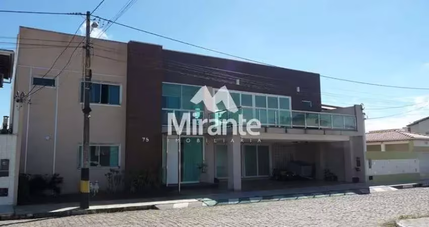 Casa para vender com 5 quartos sendo 5 suítes no bairro papagaio em feira de santana