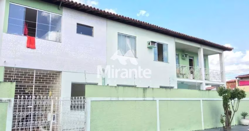 Casa para vender com 7 quartos sendo 3 suítes no bairro coronel josé pinto em feira de santana