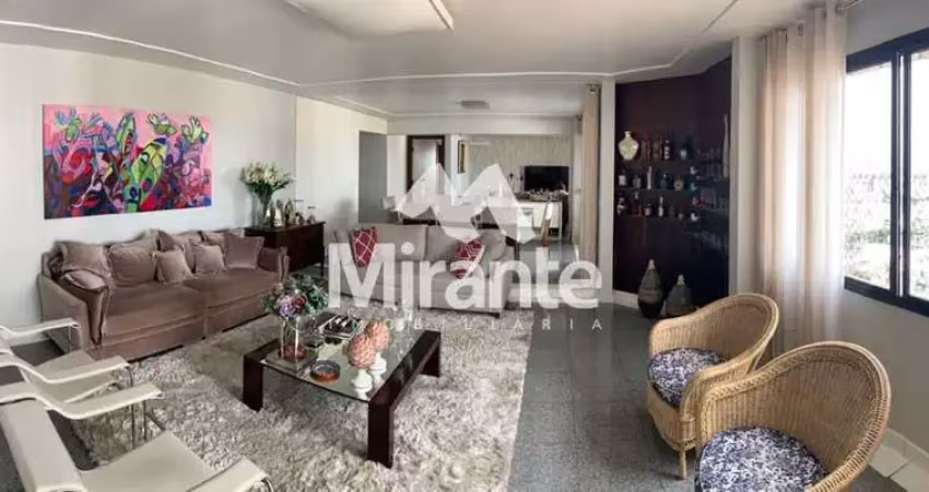 Apartamento para vender com 4 quartos sendo 3 suítes no bairro kalilândia em feira de santana