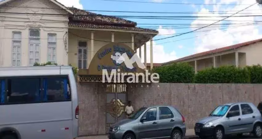 Prédio / edifício inteiro comercial para vender no bairro centro em feira de santana