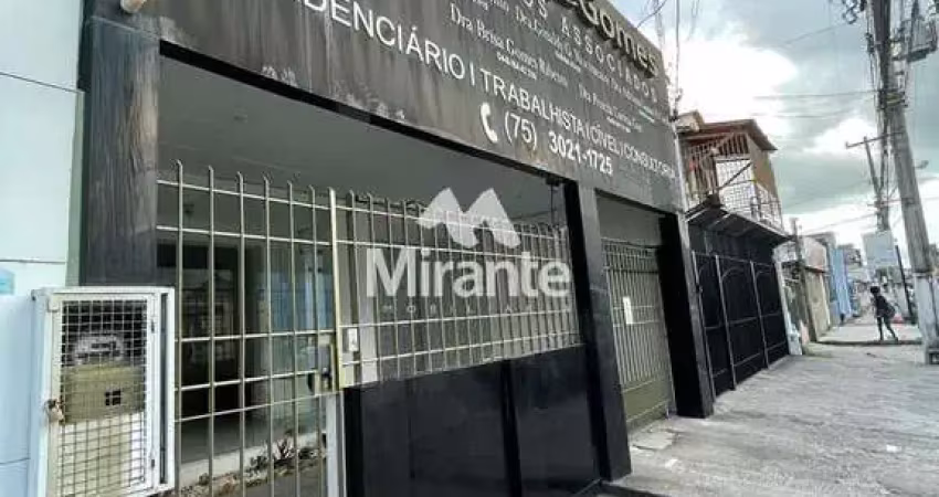 Casa à venda na Rua Professor Leonídio Rocha, 221, Centro, Feira de Santana
