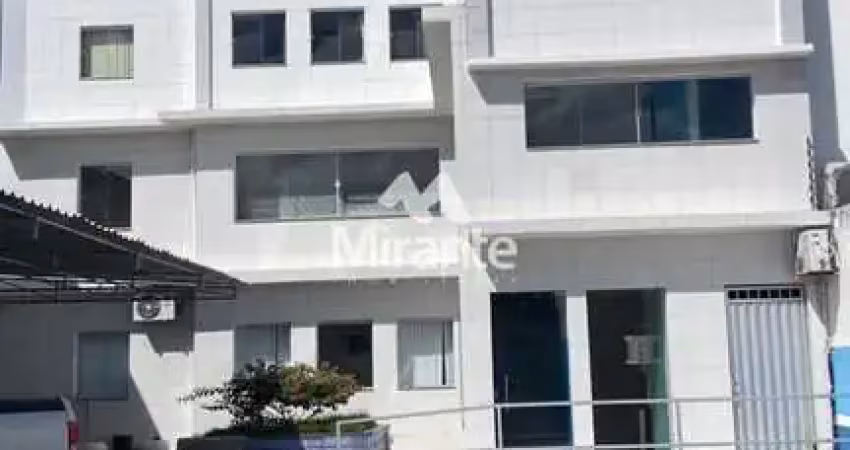 Prédio / edifício inteiro comercial para vender no bairro centro em feira de santana