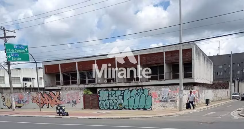 Casa à venda na Avenida Senhor dos Passos, 449, Centro, Feira de Santana