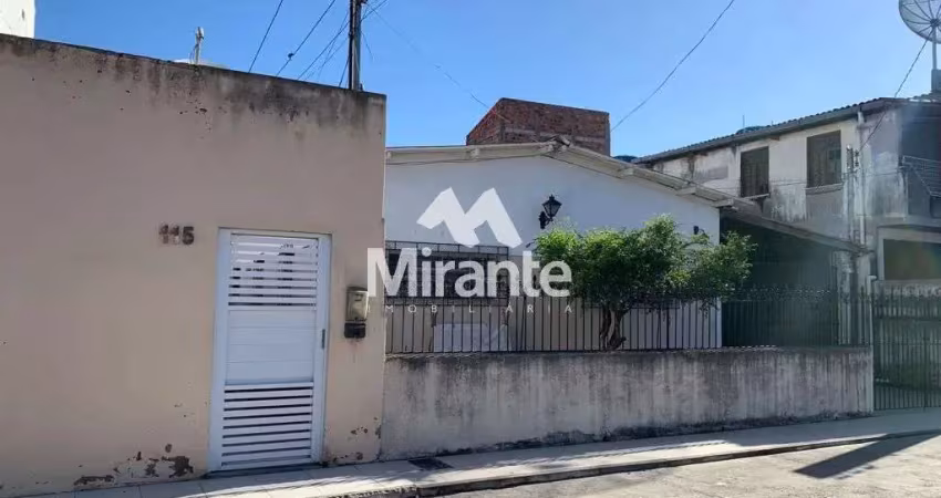 Casa para vender com 4 quartos sendo 1 suítes no bairro brasília em feira de santana