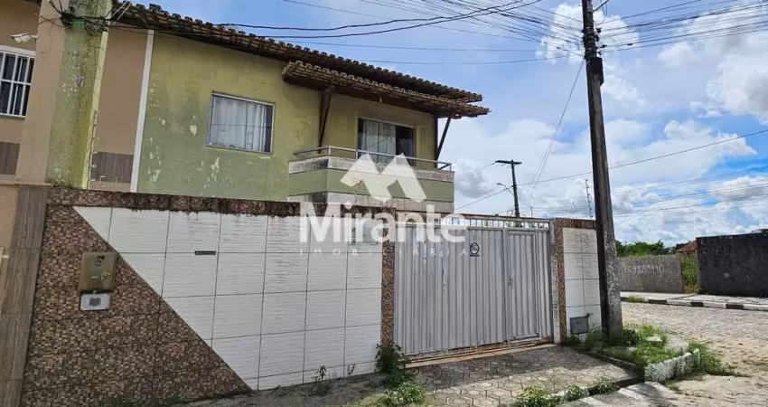Casa para vender com 3 quartos sendo 1 suítes no bairro sim em feira de santana