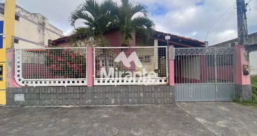 Casa para vender com 3 quartos sendo 1 suítes no bairro capuchinhos em feira de santana