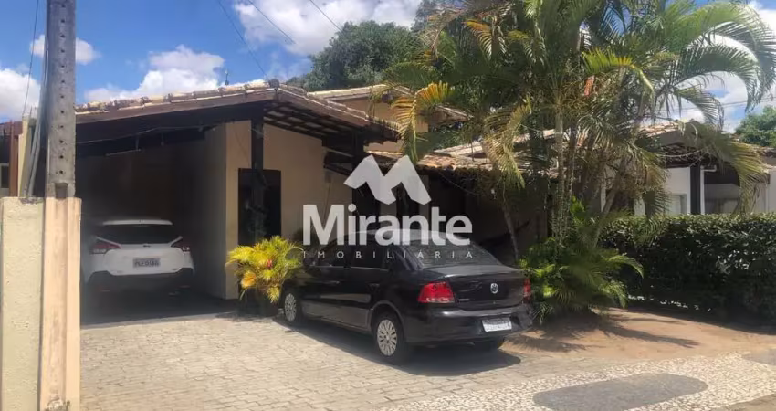 Casa de condomínio para vender com 3 quartos sendo 1 suítes no bairro brasília em feira de santana