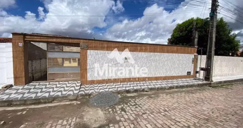 Casa para vender com 3 quartos no bairro queimadinha em feira de santana