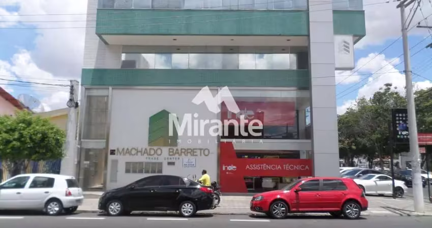 Prédio / edifício inteiro comercial para alugar no bairro capuchinhos em feira de santana