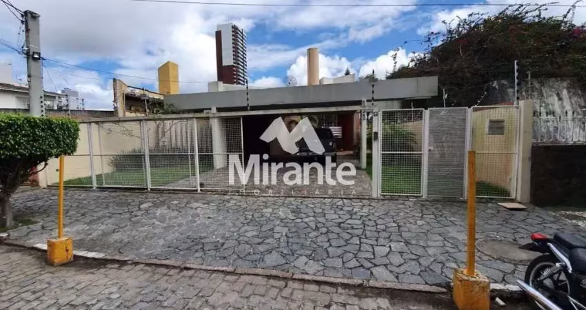 Casa para alugar com 3 quartos sendo 1 suítes no bairro santa mônica em feira de santana