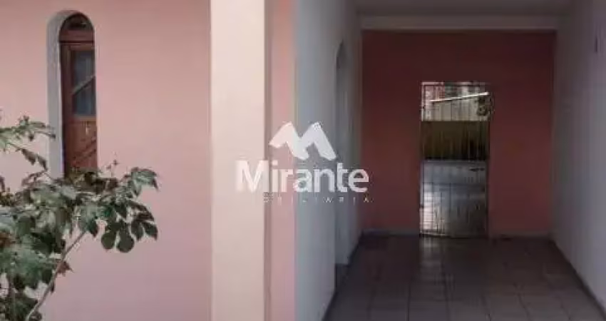 Casa para alugar com 3 quartos sendo 1 suítes no bairro brasília em feira de santana