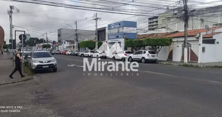 Casa comercial para alugar com 3 quartos sendo 2 suítes no bairro kalilândia em feira de santana