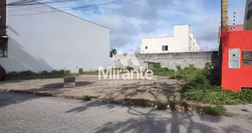 Lote / terreno de bairro para alugar no bairro sim em feira de santana