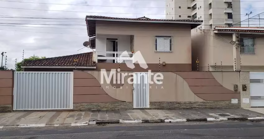 Casa para alugar com 4 quartos sendo 3 suítes no bairro santa mônica em feira de santana