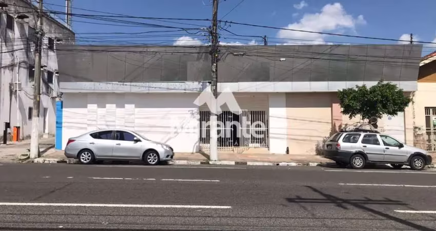 Casa para alugar na Avenida Senhor dos Passos, 182, Centro, Feira de Santana