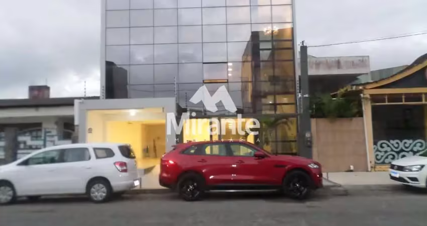 Prédio / edifício inteiro comercial para alugar no bairro santa mônica em feira de santana