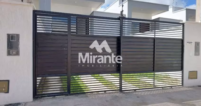 Casa para vender com 3 quartos sendo 1 suíte no bairro sim em feira de santana